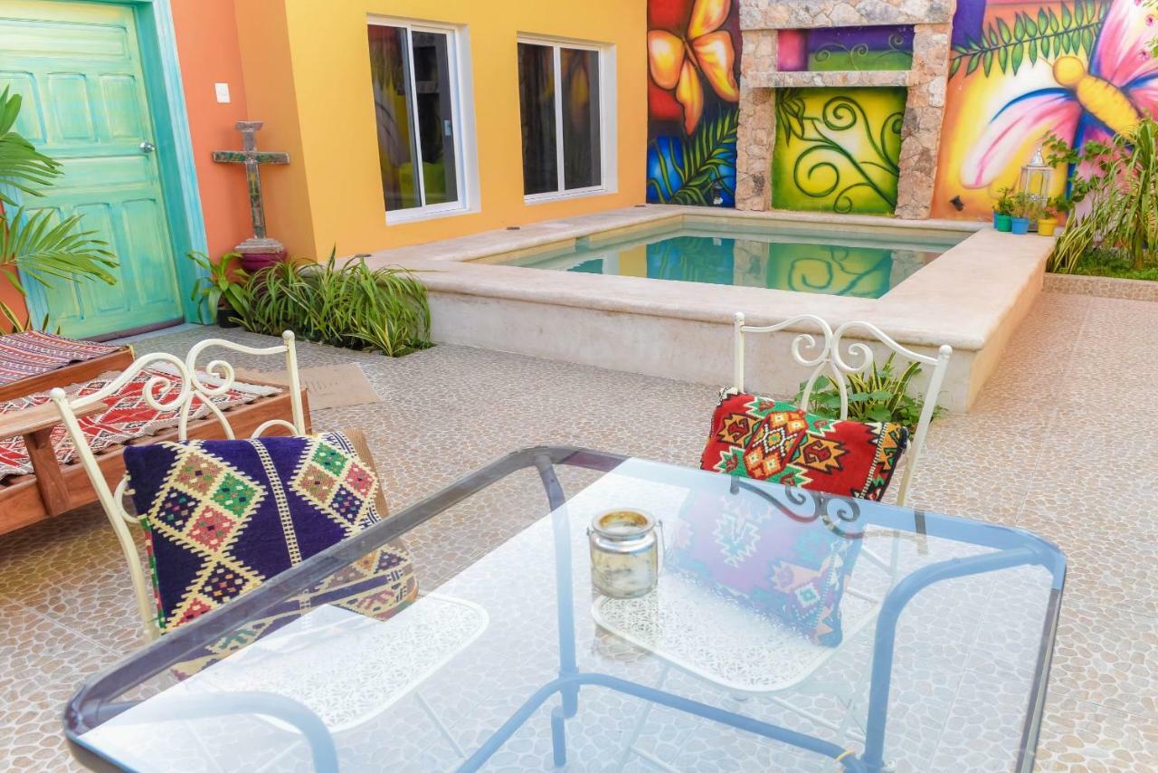 לינה וארוחת בוקר ואיאדוליד Casa Tunich Naj מראה חיצוני תמונה